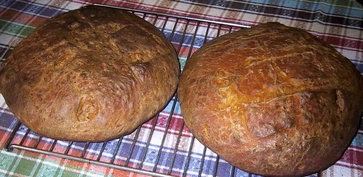 Schwarzbrot mit Weizen, Roggen und Kartoffeln